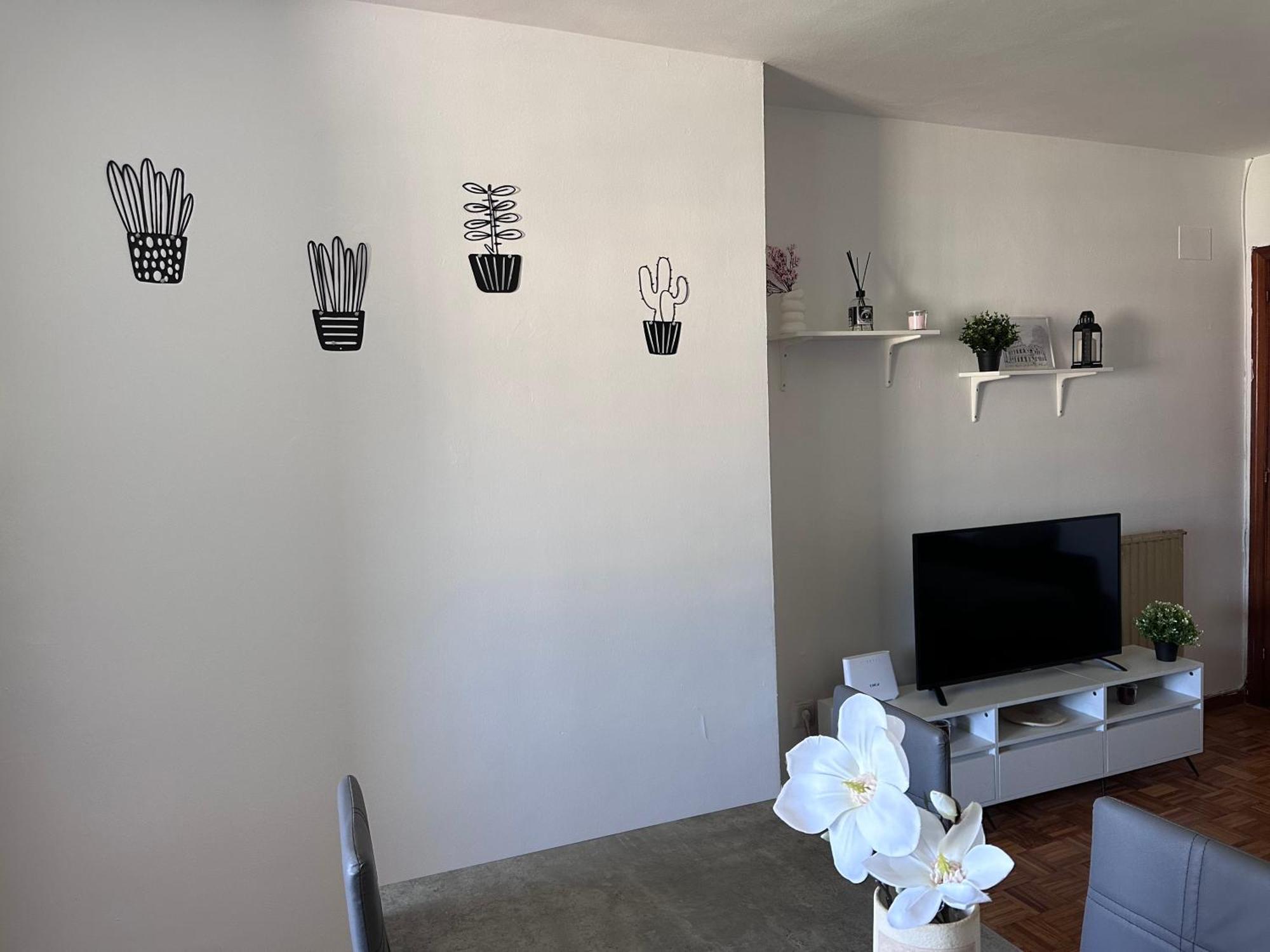 Acogedor Apartamento Con Vistas A La Catedral Y Parking Oviedo Exterior photo
