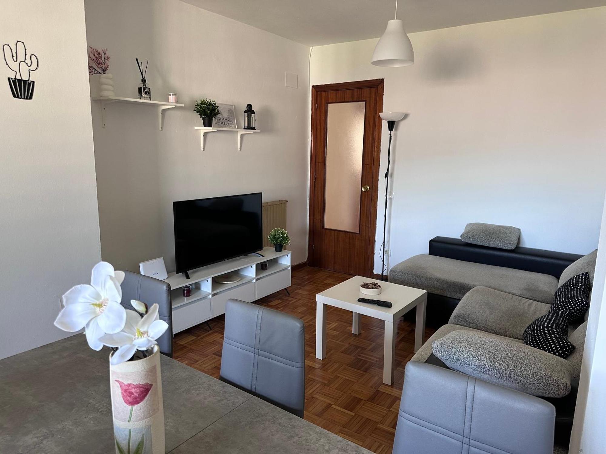 Acogedor Apartamento Con Vistas A La Catedral Y Parking Oviedo Exterior photo